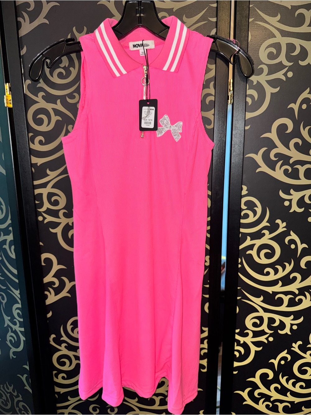 Fashion Nova Hot Pink Sleeveless Polo Dress with Bow Appliqué